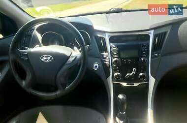 Седан Hyundai Sonata 2011 в 