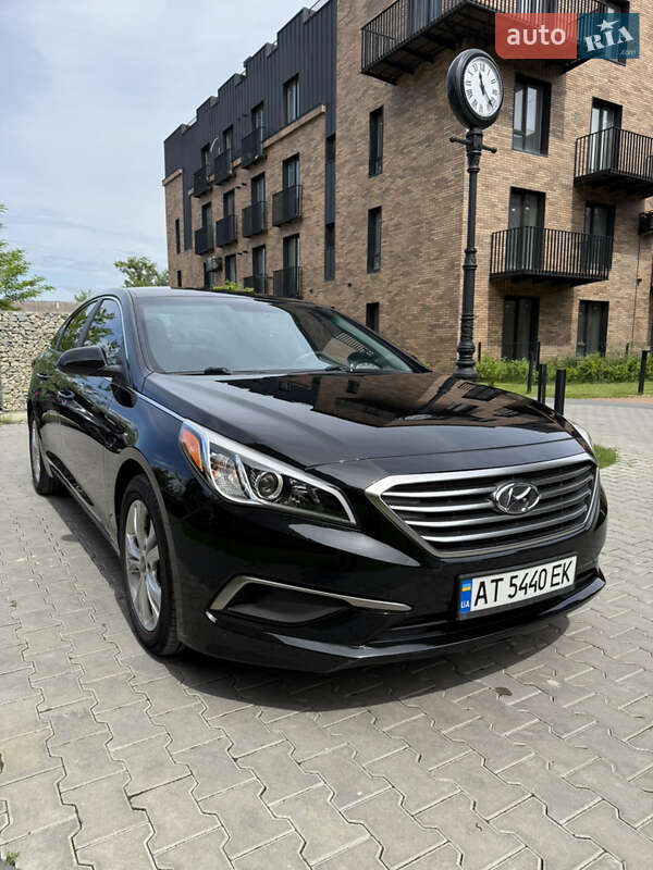 Седан Hyundai Sonata 2015 в Ивано-Франковске