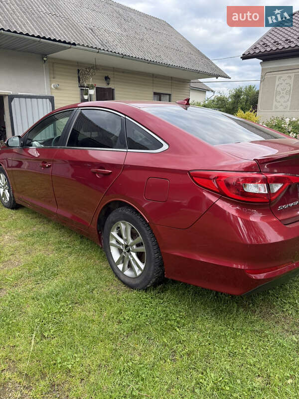 Седан Hyundai Sonata 2016 в Калуші