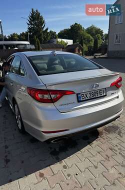 Седан Hyundai Sonata 2015 в Дунаївцях