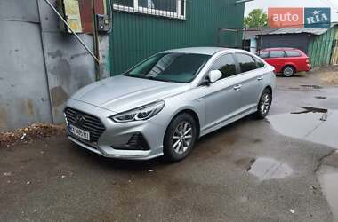 Седан Hyundai Sonata 2017 в Киеве