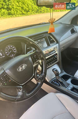 Седан Hyundai Sonata 2016 в 