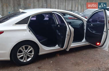 Седан Hyundai Sonata 2010 в 