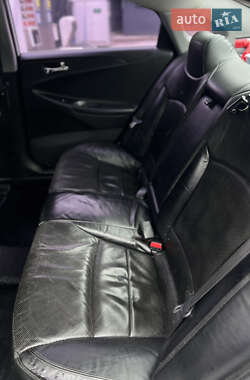 Седан Hyundai Sonata 2010 в 