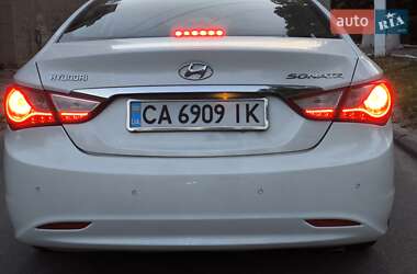 Седан Hyundai Sonata 2011 в 