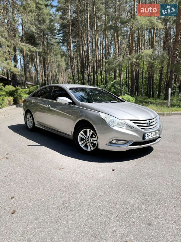 Hyundai Sonata 2010