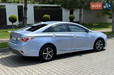 Седан Hyundai Sonata 2013 в 