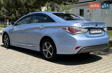 Седан Hyundai Sonata 2013 в 