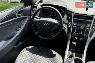 Седан Hyundai Sonata 2013 в 