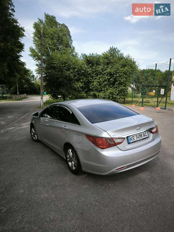 Седан Hyundai Sonata 2014 в Кам'янському