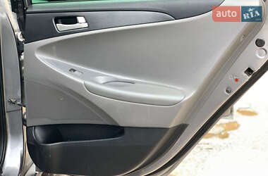 Седан Hyundai Sonata 2011 в 