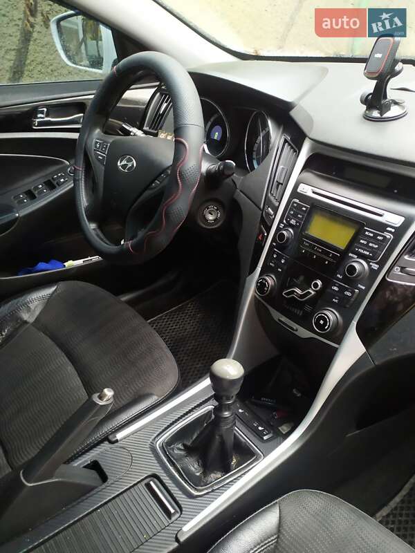 Седан Hyundai Sonata 2012 в Белгороде-Днестровском фото 2 Седан Hyundai Sonata 2012 в Белгороде-Днестровском