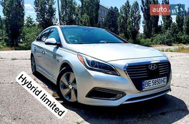 Седан Hyundai Sonata 2016 в Николаеве