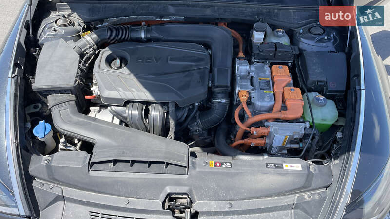 Седан Hyundai Sonata 2020 в Львове фото 56 Седан Hyundai Sonata 2020 в Львове