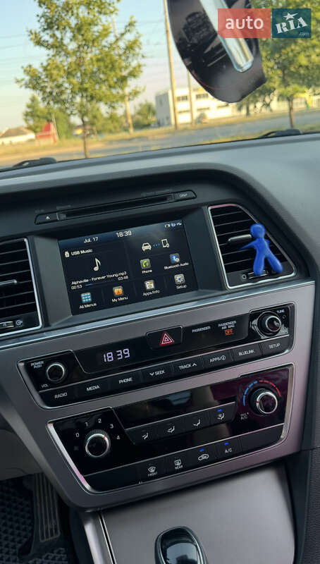 Седан Hyundai Sonata 2016 в Дніпрі