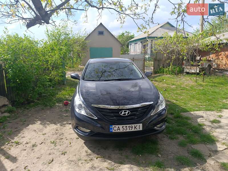 Hyundai Sonata 2013