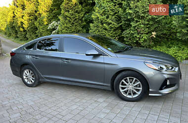 Седан Hyundai Sonata 2017 в 