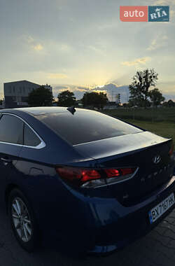 Седан Hyundai Sonata 2018 в 