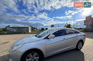 Седан Hyundai Sonata 2013 в Киеве