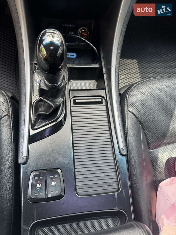 Седан Hyundai Sonata 2013 в Обухове