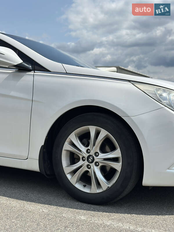 Седан Hyundai Sonata 2012 в Киеве