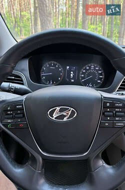 Седан Hyundai Sonata 2016 в 
