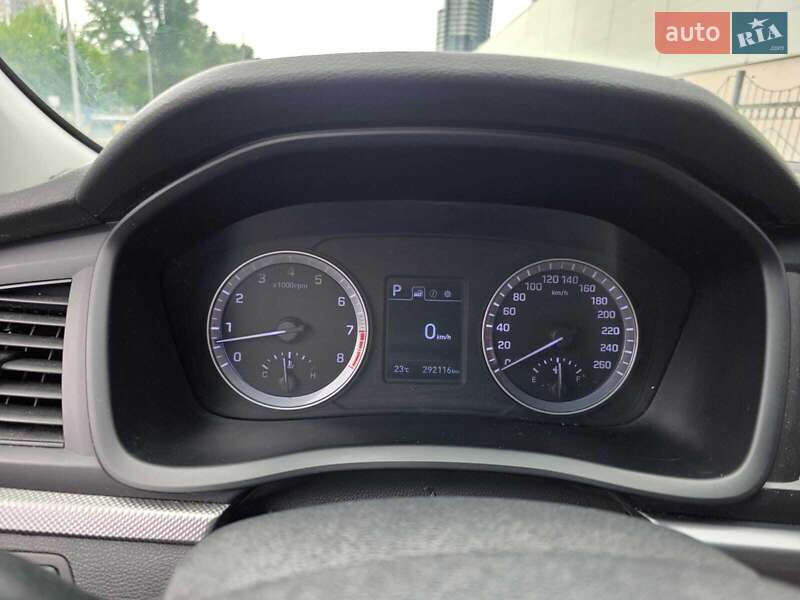 Седан Hyundai Sonata 2017 в Києві