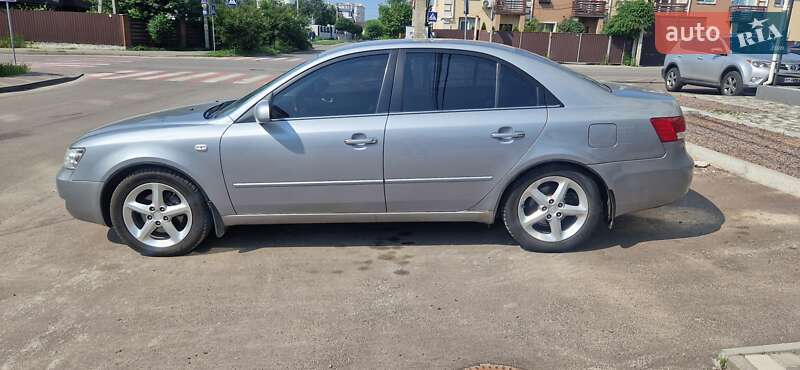 Седан Hyundai Sonata 2008 в Софіївській Борщагівці