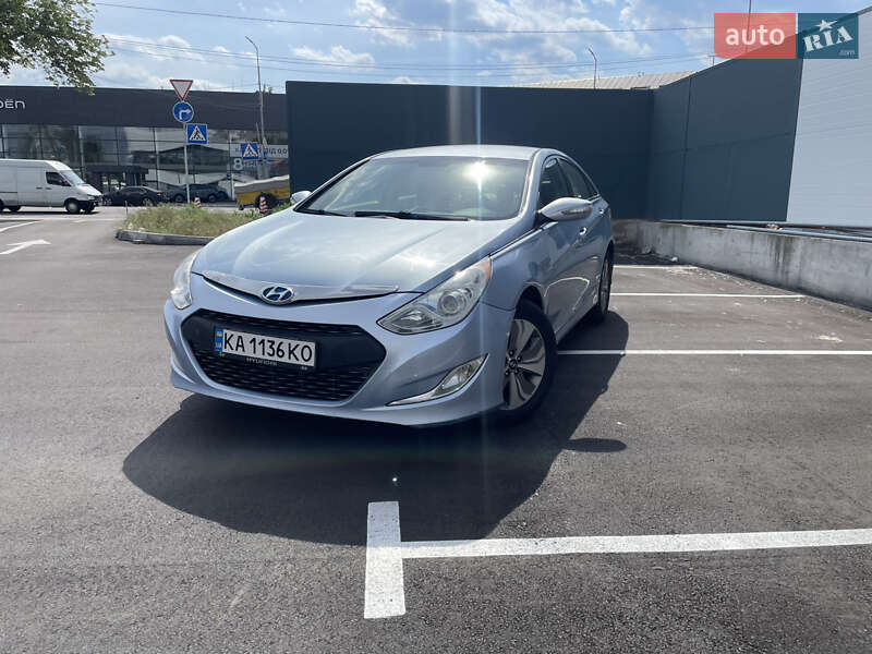 Седан Hyundai Sonata 2014 в 