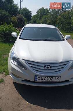 Седан Hyundai Sonata 2012 в Березане