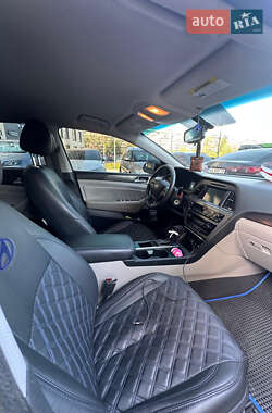 Седан Hyundai Sonata 2016 в 