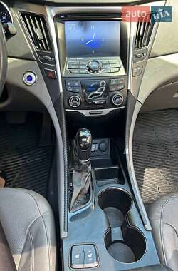 Седан Hyundai Sonata 2011 в 