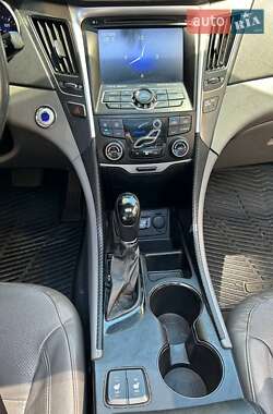 Седан Hyundai Sonata 2011 в 