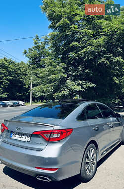Седан Hyundai Sonata 2015 в 