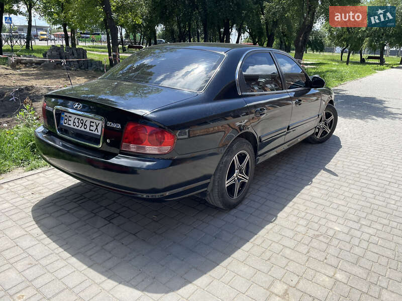 Hyundai Sonata 2004