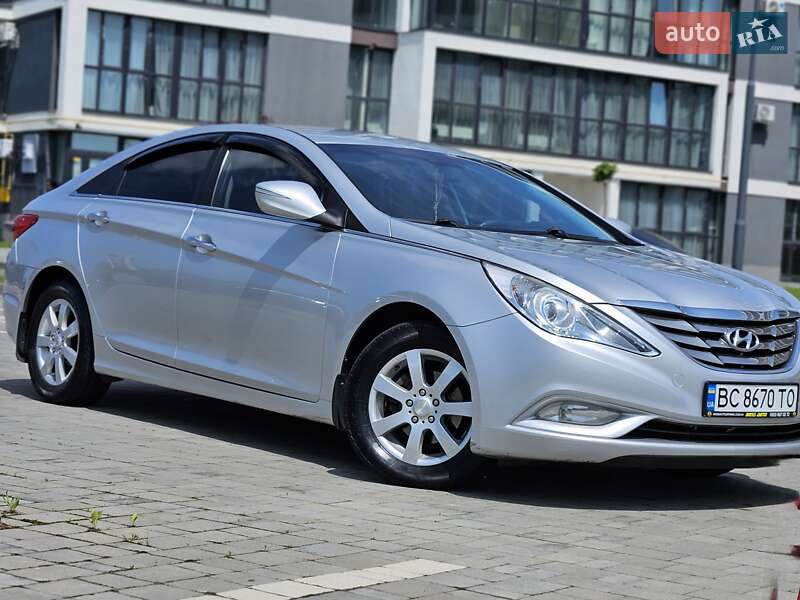 Седан Hyundai Sonata 2012 в Львові