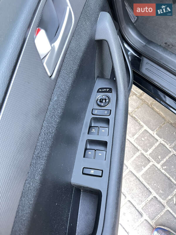 Седан Hyundai Sonata 2015 в Надвірній