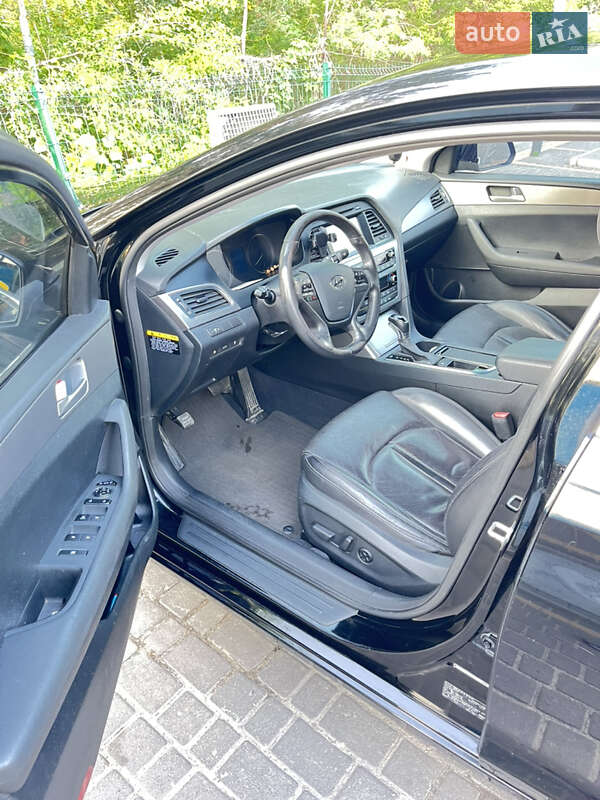 Седан Hyundai Sonata 2015 в Надвірній