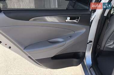Седан Hyundai Sonata 2014 в 