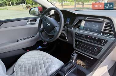 Седан Hyundai Sonata 2017 в 