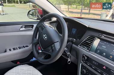 Седан Hyundai Sonata 2017 в 
