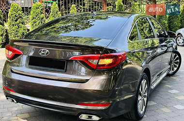 Седан Hyundai Sonata 2015 в 