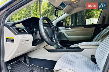 Седан Hyundai Sonata 2015 в 