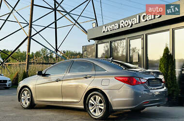 Седан Hyundai Sonata 2013 в 