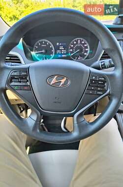 Седан Hyundai Sonata 2015 в 