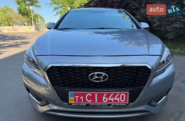 Седан Hyundai Sonata 2015 в 