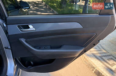 Седан Hyundai Sonata 2015 в 