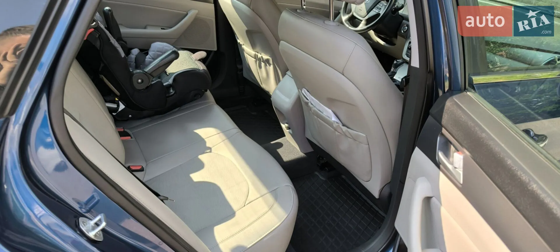 2015 Hyundai Sonata - мініатюра 12