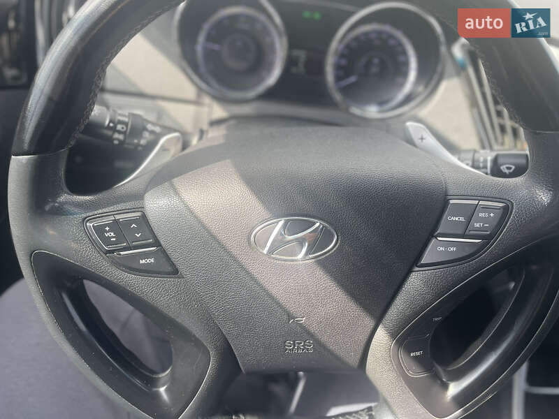 Седан Hyundai Sonata 2011 в Києві