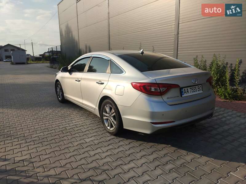 Седан Hyundai Sonata 2014 в Киеве